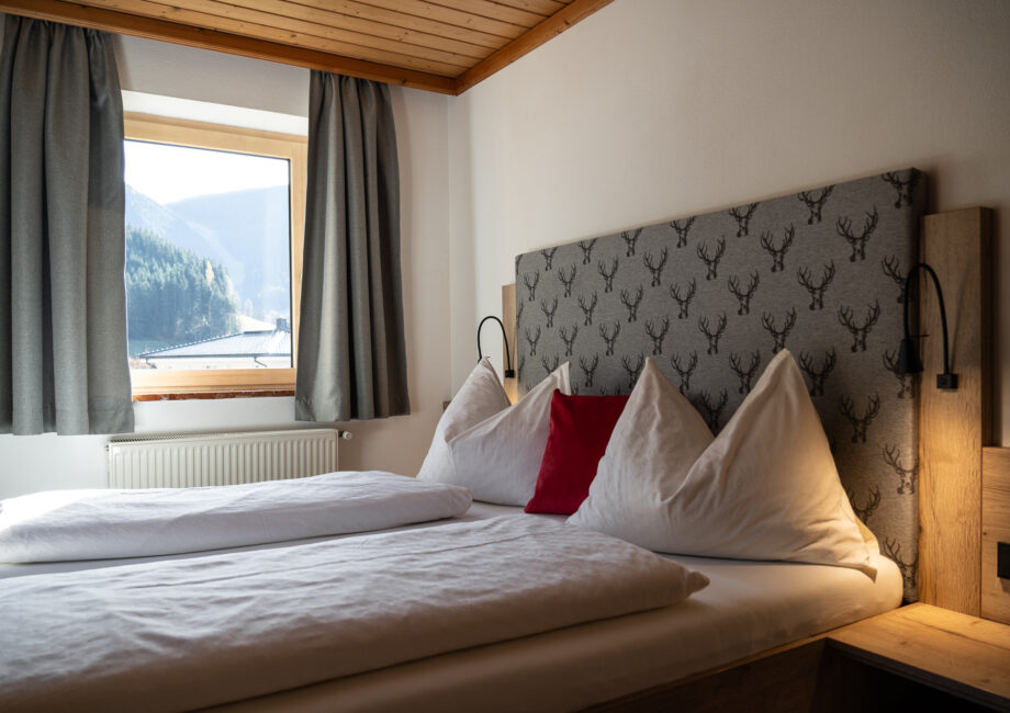 25-11-Alpenflora-App-Almrausch-06