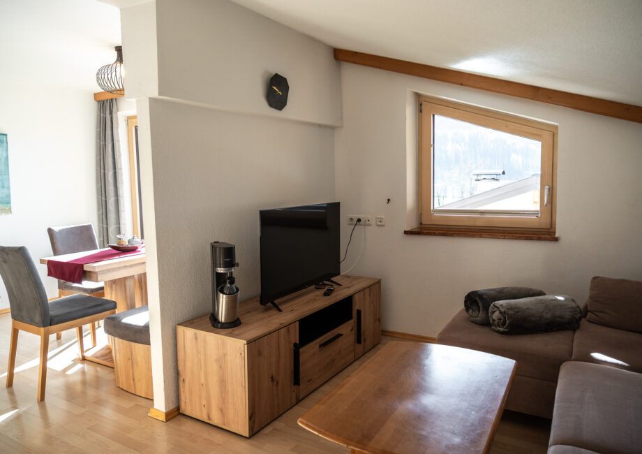 25-11-Alpenflora-App-Enzian-07